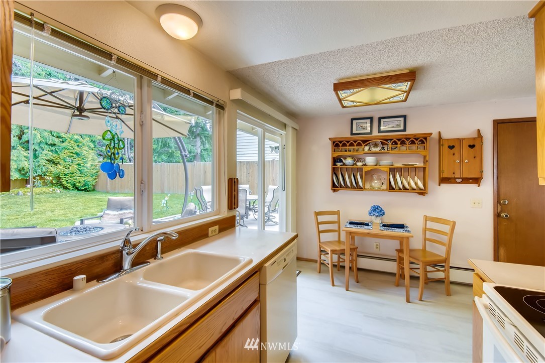 2411 172nd Place Southeast Bothell, WA 98012 - Photo 15 of 25 Gallery Image 15