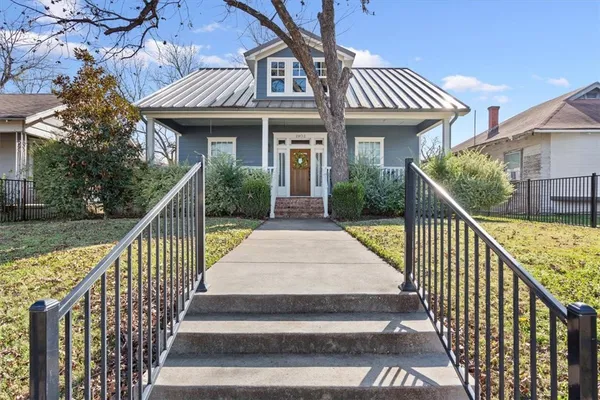 $450,000 | 1902 Alexander Avenue, Waco, TX 76708