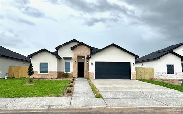 $2,150 | 905 Durango Drive, Mission, TX 78573