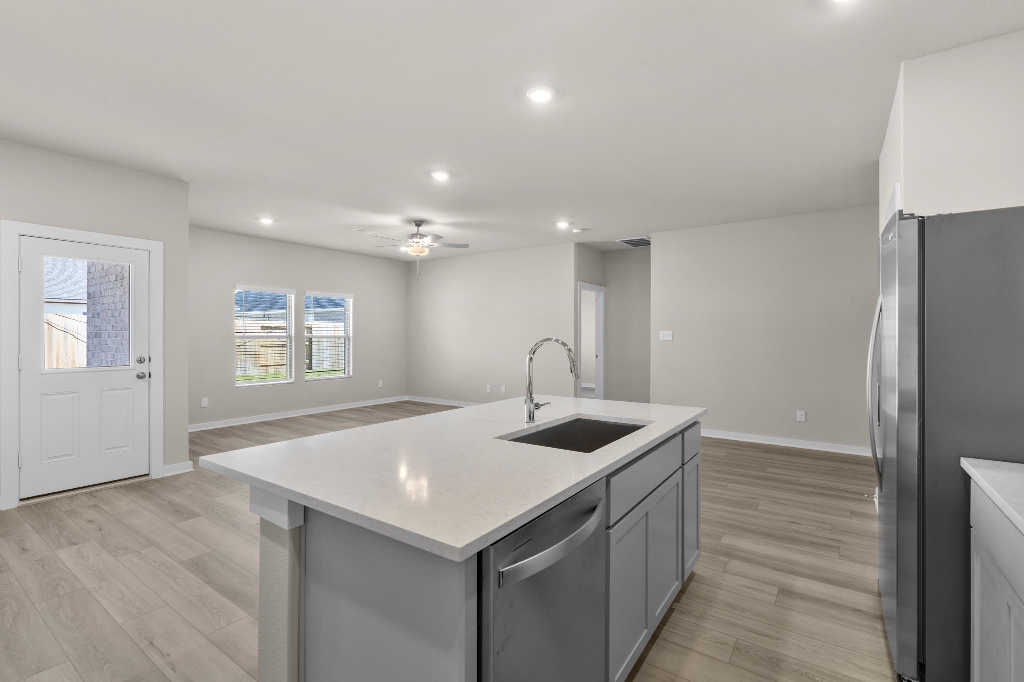 6211 Lost Rdg Lane Richmond, TX 77469 - Photo 8 of 33