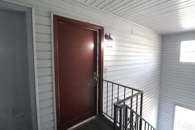 $950 | 10151 Guidy Lane, Unit G4, Pensacola, FL 32514