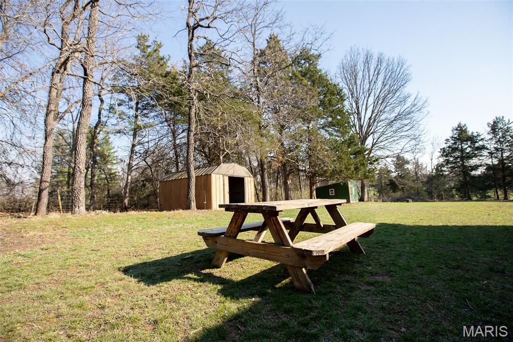 105 Rohrer Road Bourbon, MO 65441 - Photo 19 of 79