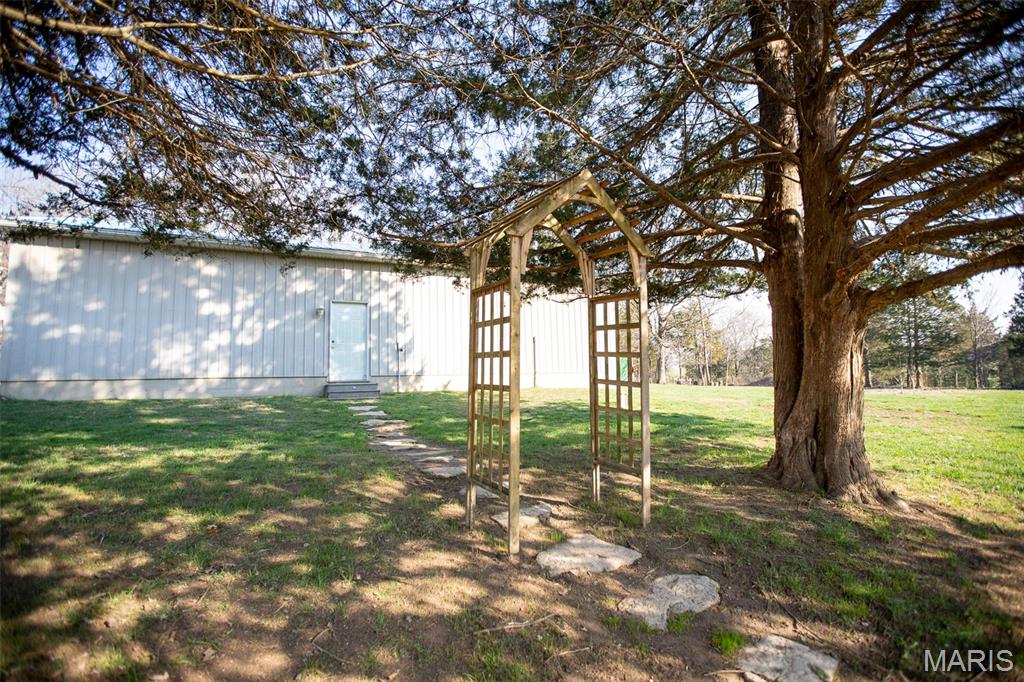 105 Rohrer Road Bourbon, MO 65441 - Photo 27 of 79