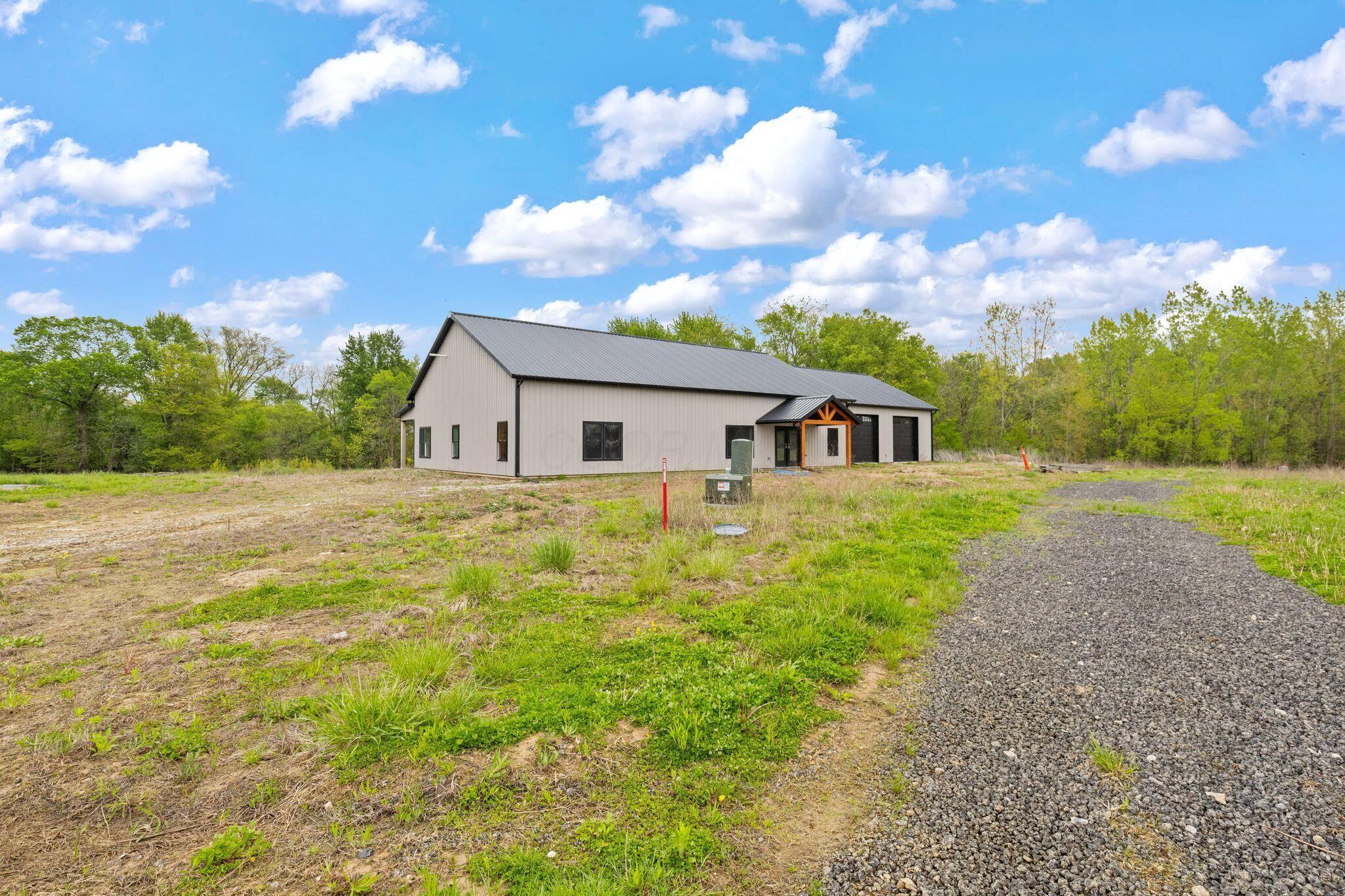 4160 Lyons Road Caledonia, OH 43314 - Photo 3 of 43 AF1A6338