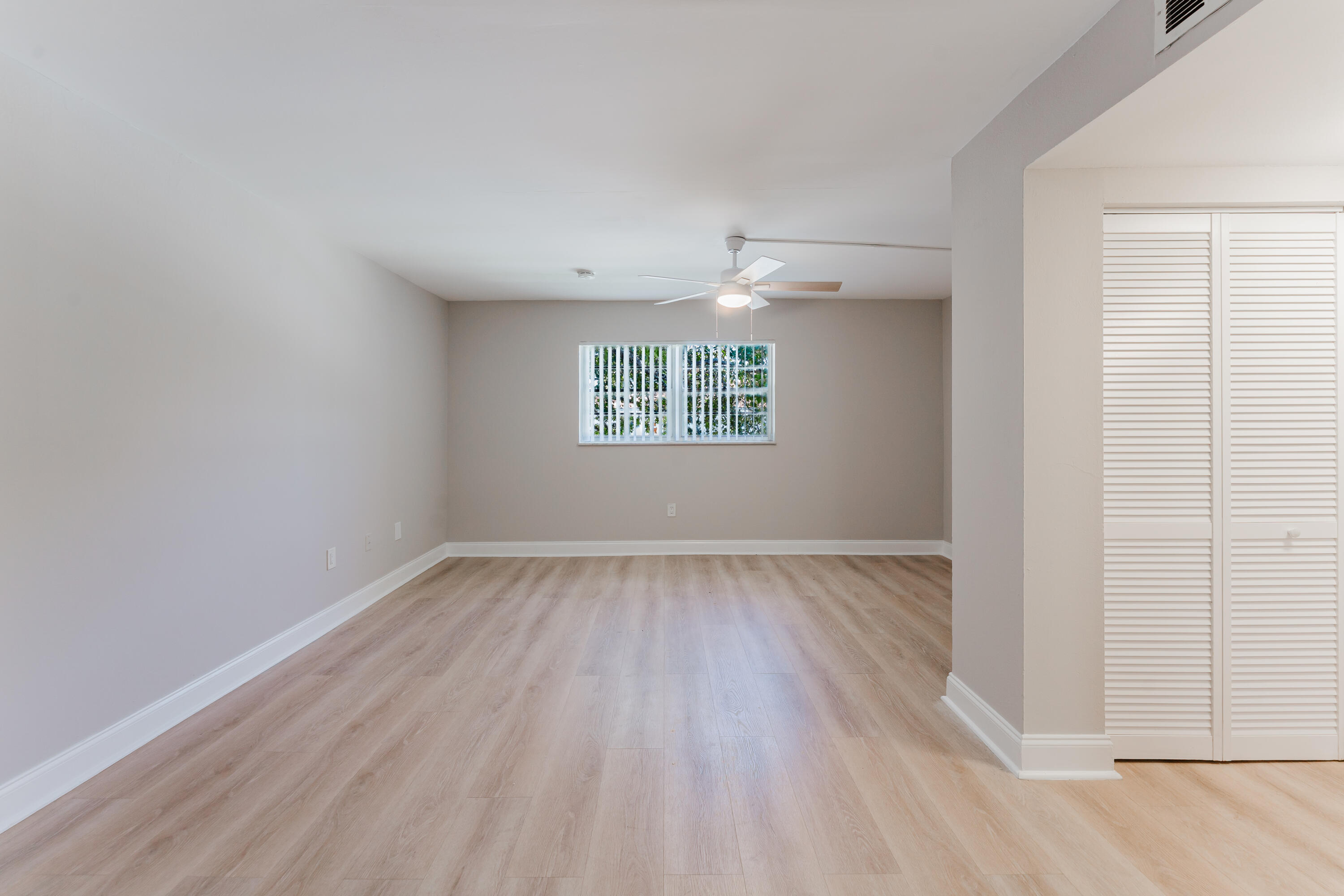 650 Southwest 2nd Avenue, Unit 252 Boca Raton, FL 33432 - Photo 5 of 12 SW-14