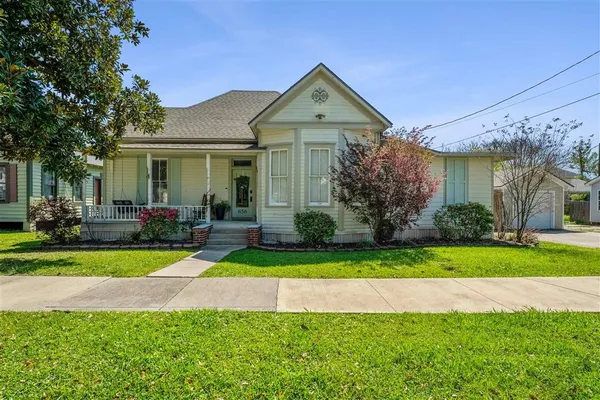 $240,000 | 636 Cleveland Street, Lake Charles, LA 70601