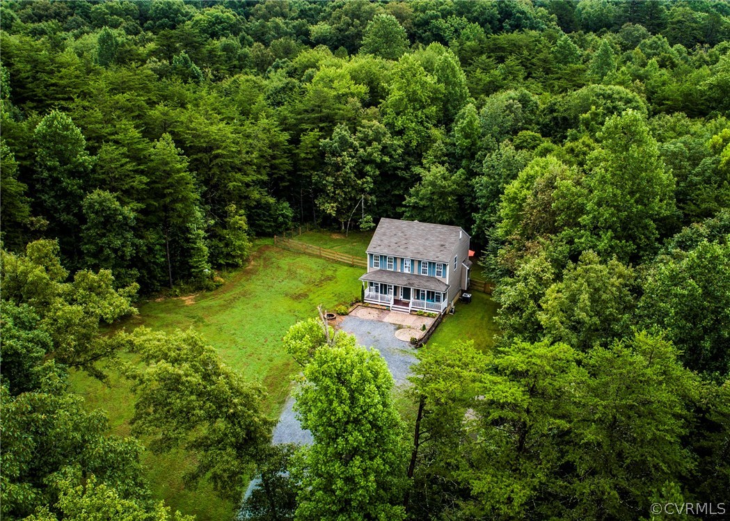 357 Roni Lane Louisa, VA 23093 - Photo 3 of 35 Gallery Image 3