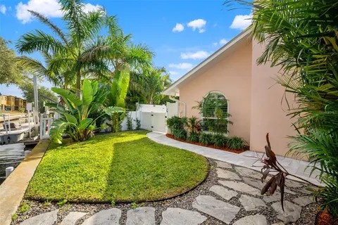 $1,275,000 | 536 Baywood Drive North, Dunedin, FL 34698