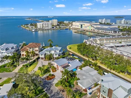 $1,275,000 | 536 Baywood Drive North, Dunedin, FL 34698