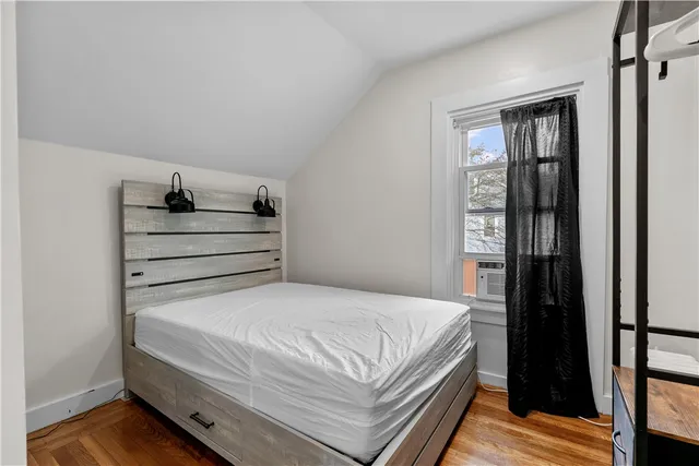 $4,500 | 31 Slocum Street, Newport, RI 02840