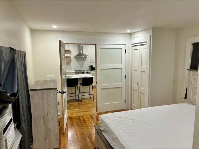 $4,500 | 31 Slocum Street, Newport, RI 02840