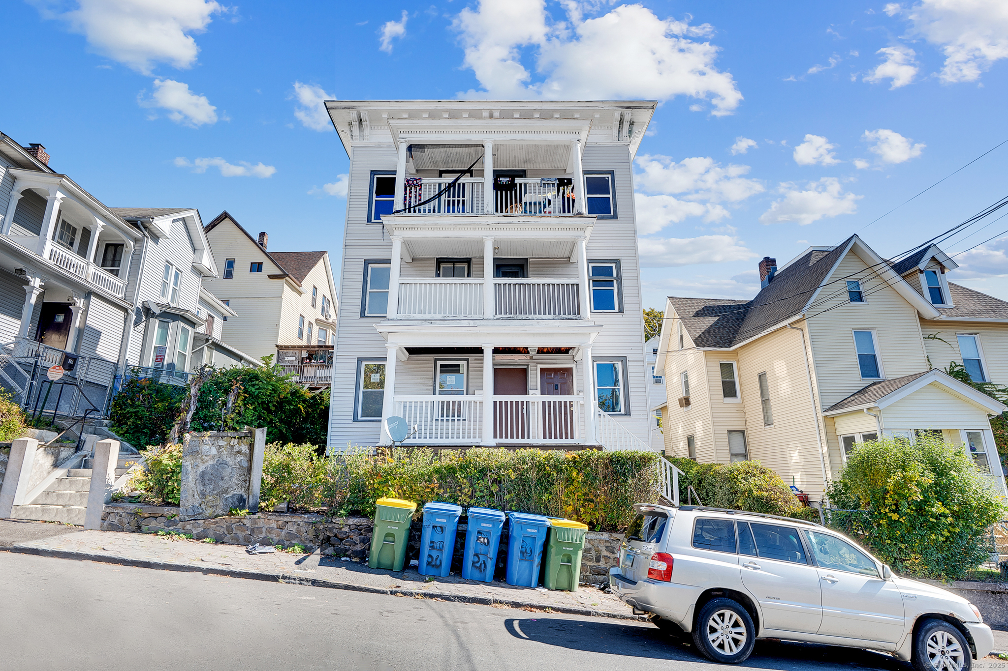 20 Coe Street Waterbury, CT 06704 - Photo 14 of 31