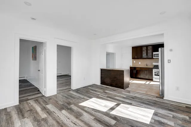 $450,000 | 20 Coe Street, Waterbury, CT 06704