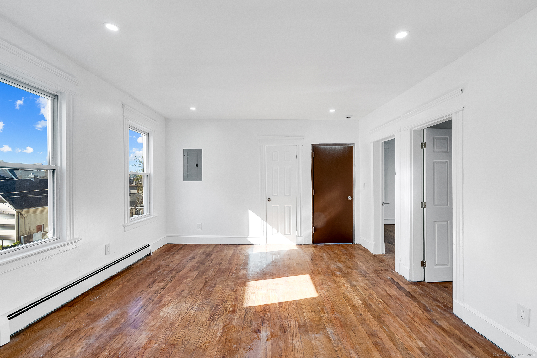 20 Coe Street Waterbury, CT 06704 - Photo 19 of 31