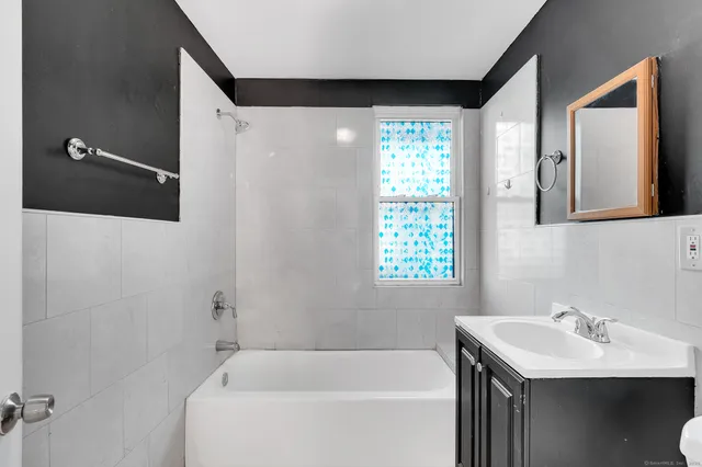 $450,000 | 20 Coe Street, Waterbury, CT 06704