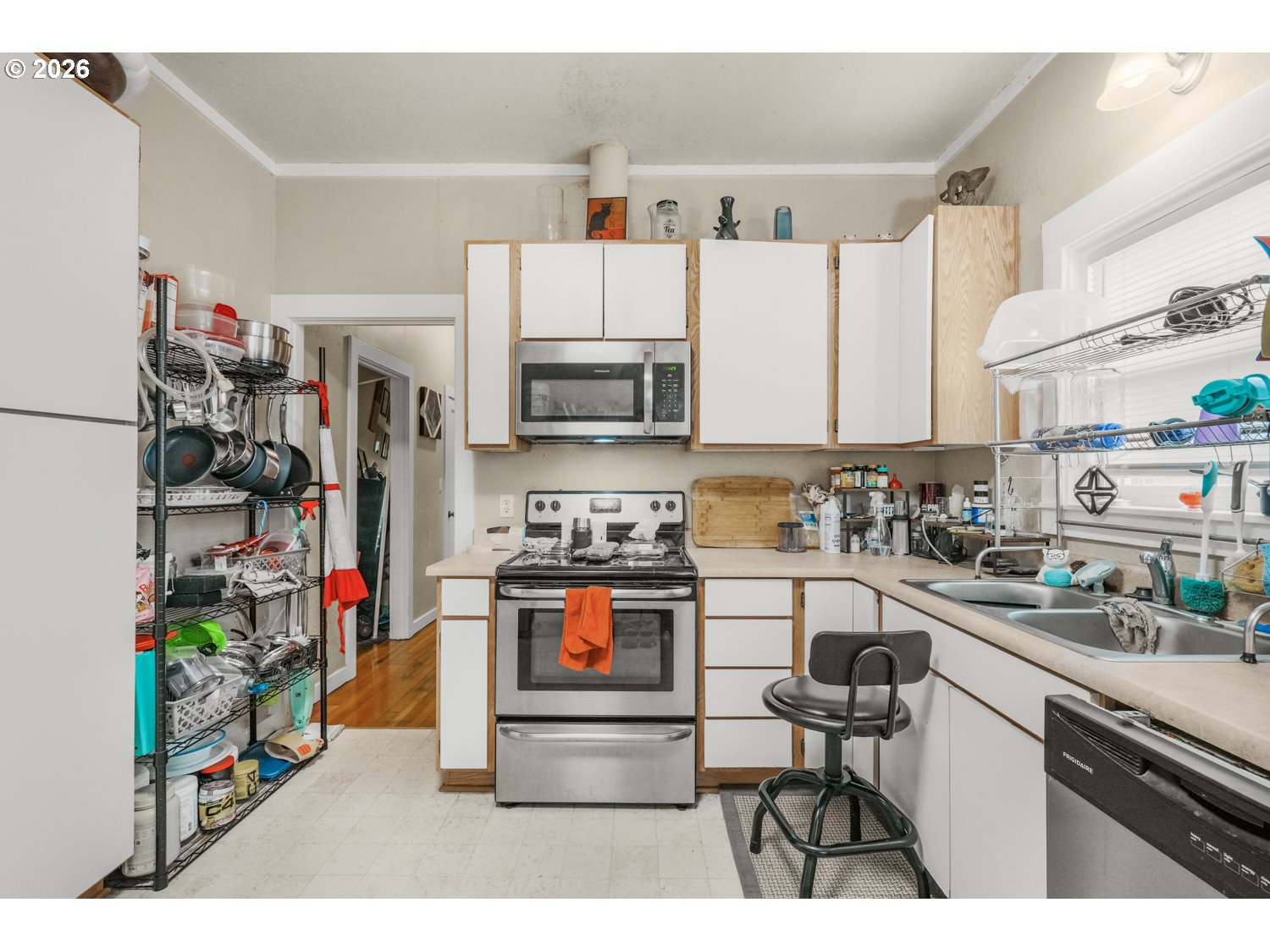 1212 Morrow Road Medford, OR 97504 - Photo 12 of 20