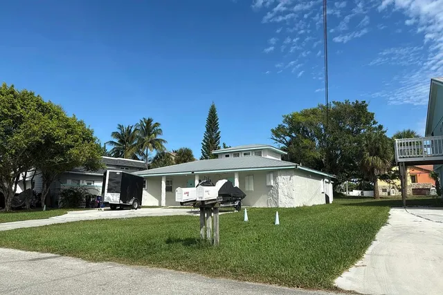 $5,000 | 1128 Hernando Street, Fort Pierce, FL 34949