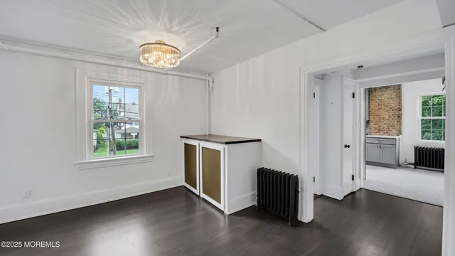 $3,400 | 87 Maple Avenue, Unit 2, Red Bank, NJ 07701