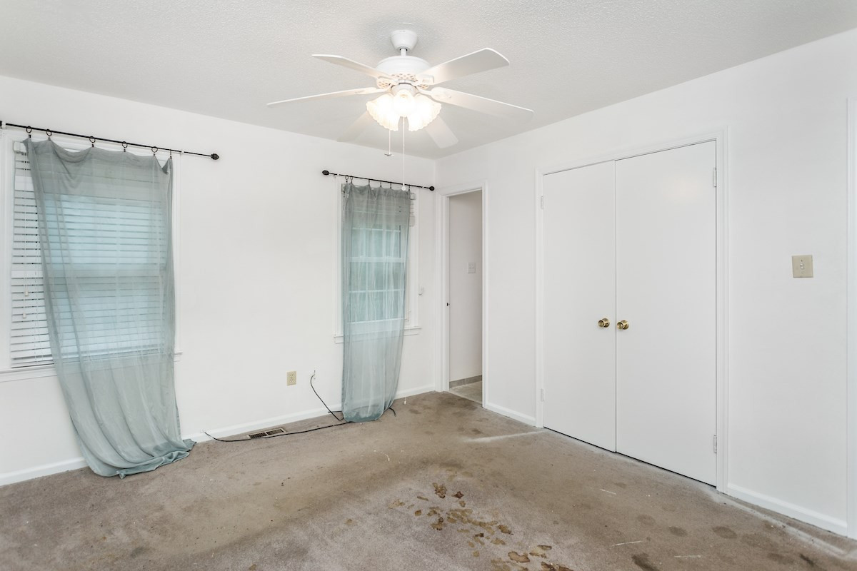 1304 Medfield Road Raleigh, NC 27607 - Photo 15 of 30 Photo 15