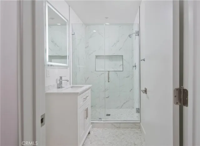 $3,750 | 313 Raymondale Drive, Unit D, South Pasadena, CA 91030