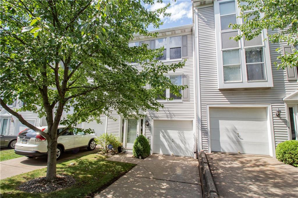 5 Hemingway Street Pittsburgh, PA 15213 - Photo 1 of 25 Wonderful townhouse with nice privacy from front tree