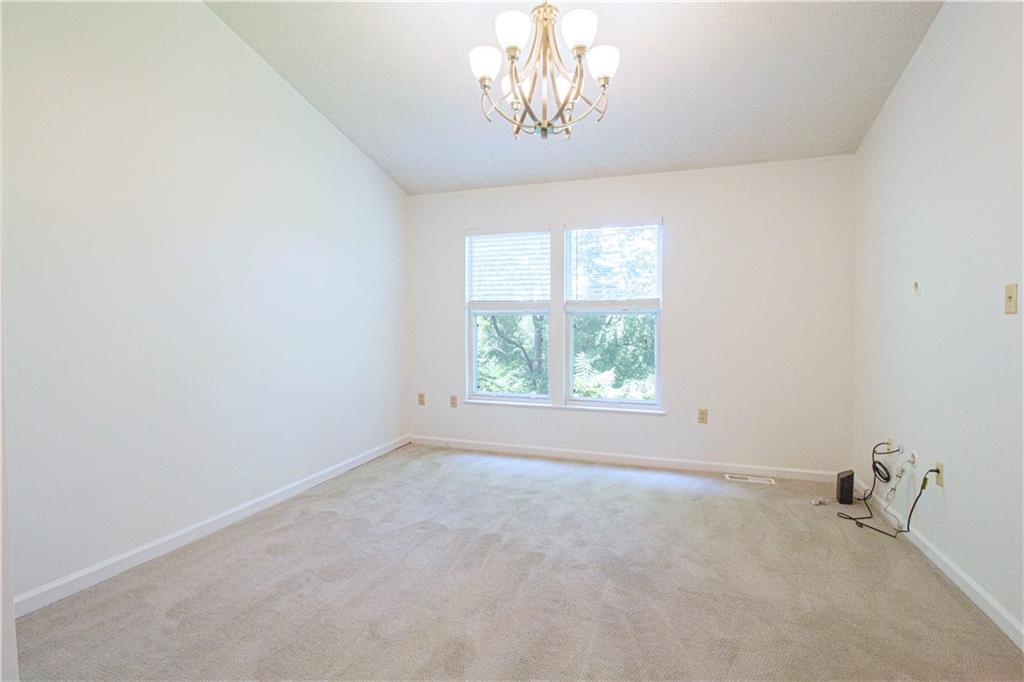 5 Hemingway Street Pittsburgh, PA 15213 - Photo 14 of 25 Master Bedroom with vaulted ceiling