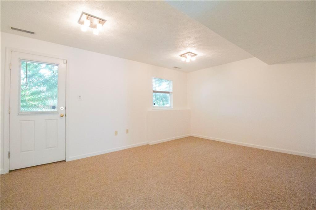 5 Hemingway Street Pittsburgh, PA 15213 - Photo 22 of 25 Lower Level Bonus Room with access to back yard