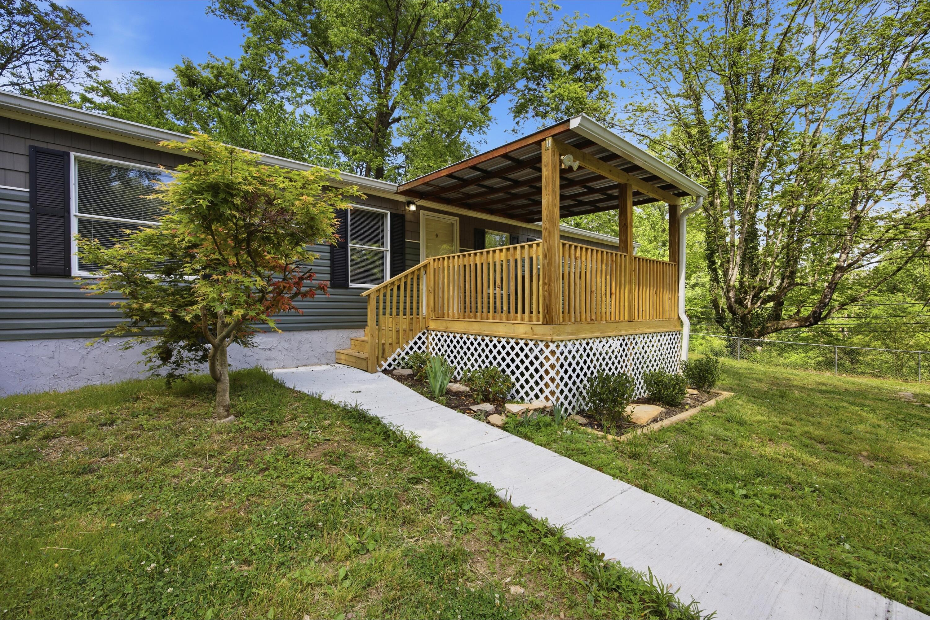 11451 Back Valley Road Soddy-Daisy, TN 37379 - Photo 32 of 32 090A8573