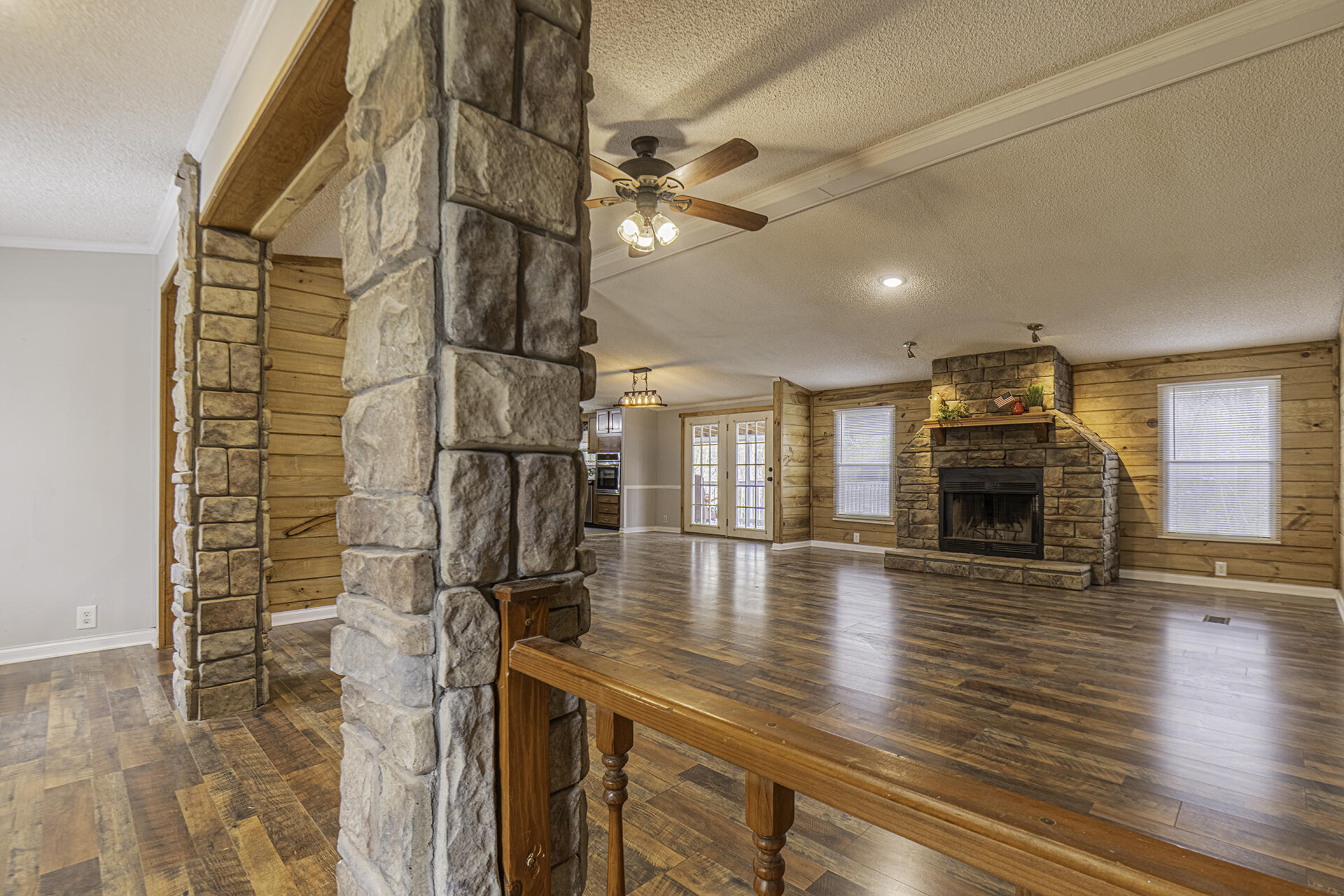 11451 Back Valley Road Soddy-Daisy, TN 37379 - Photo 4 of 32 KHP03
