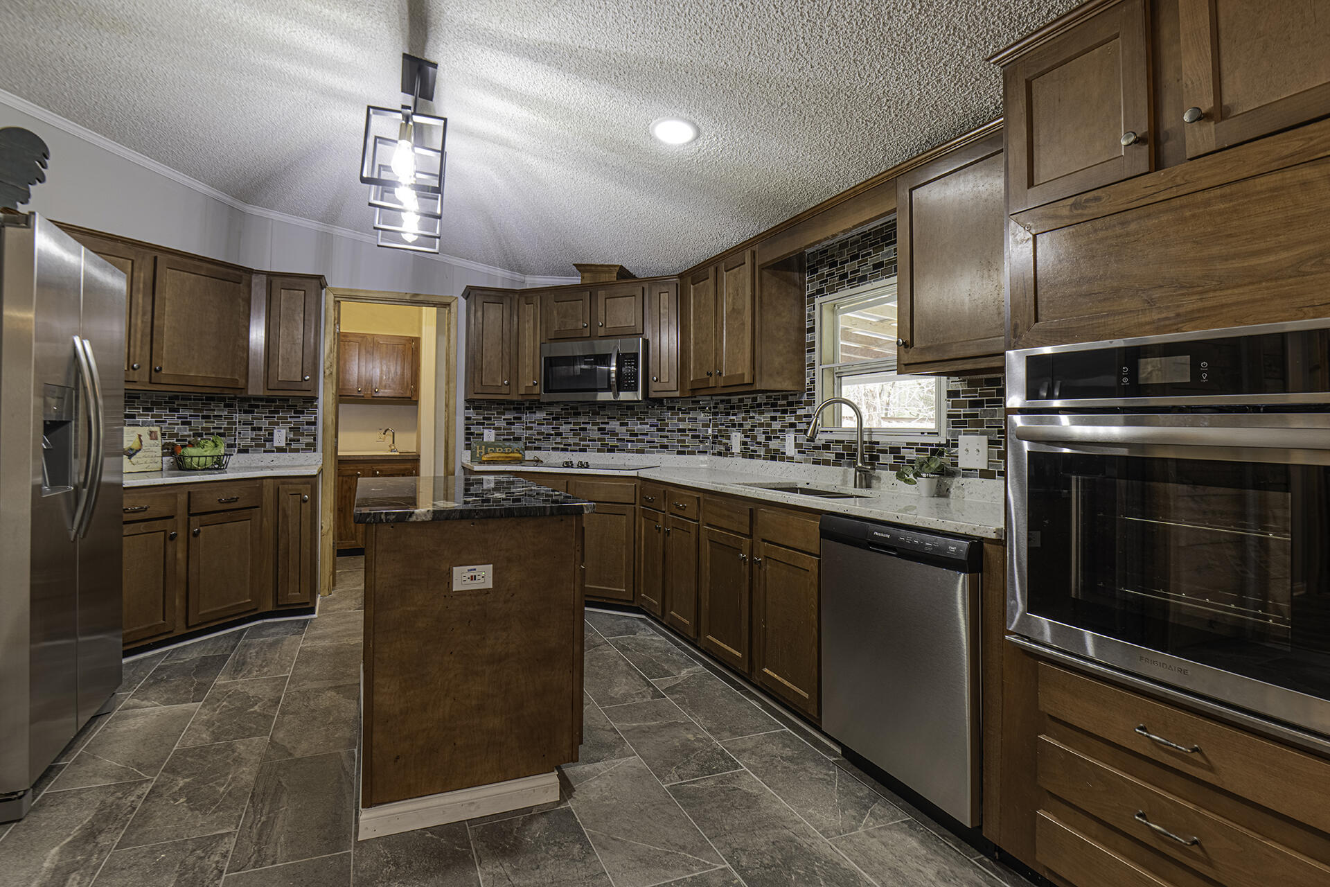 11451 Back Valley Road Soddy-Daisy, TN 37379 - Photo 10 of 32 KHP10