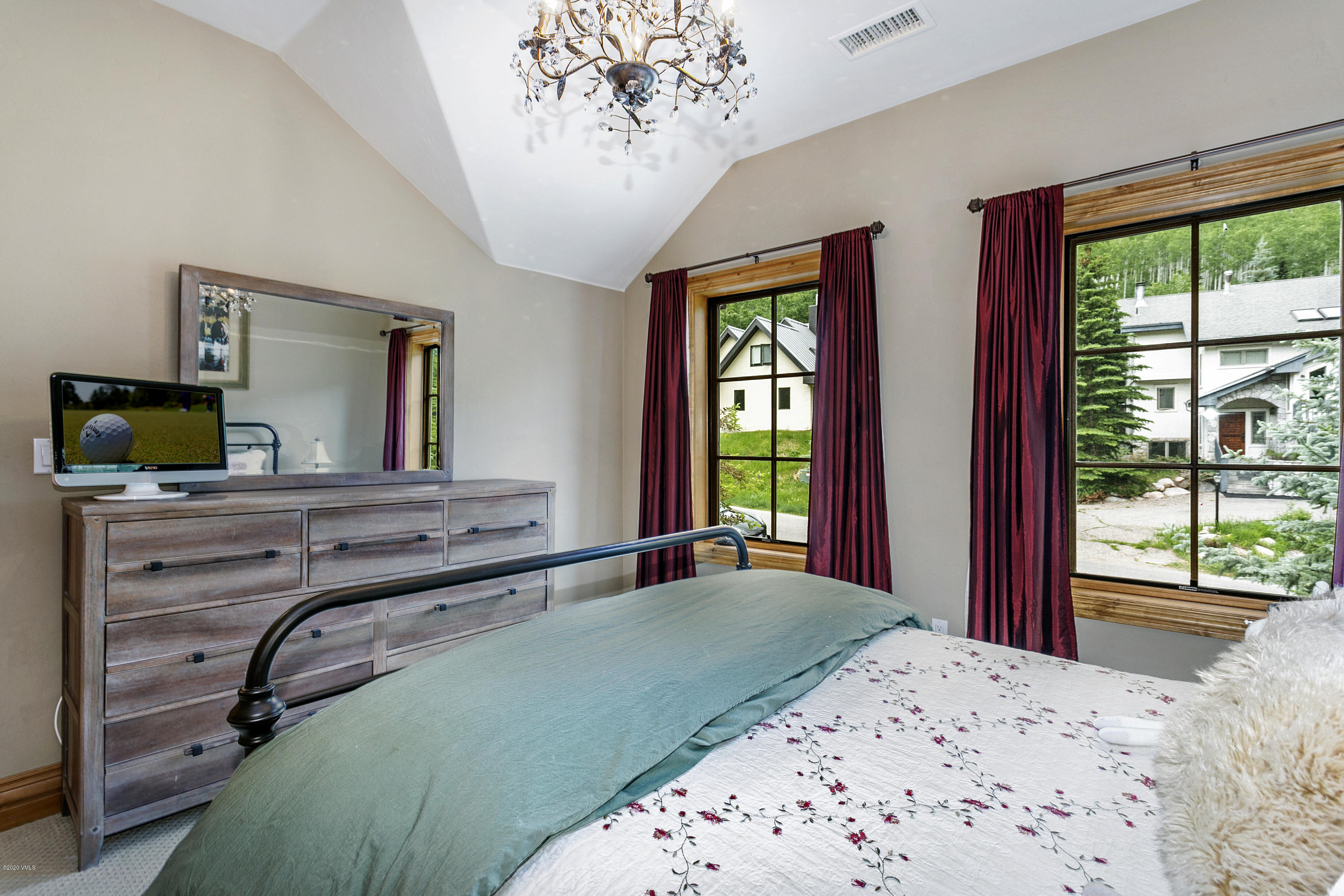 2065 Vermont Road Vail, CO 81657 - Photo 27 of 53 2065 Vermont Road-print-081-123-Bedroom-