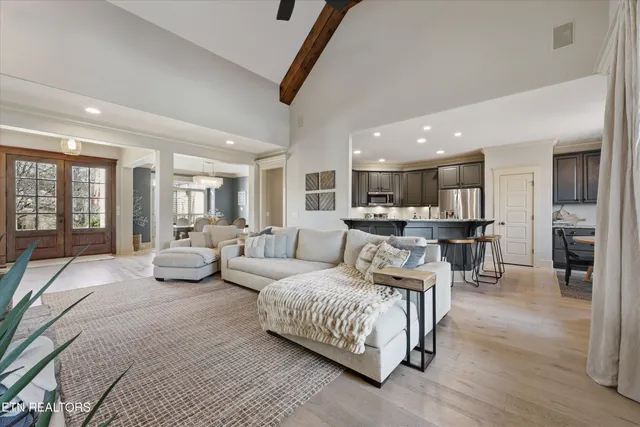 $1,299,000 | 1134 Potterstone Drive, Knoxville, TN 37922