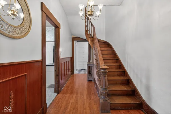 $285,000 | 168 West Broadway Street, Shelbyville, IN 46176