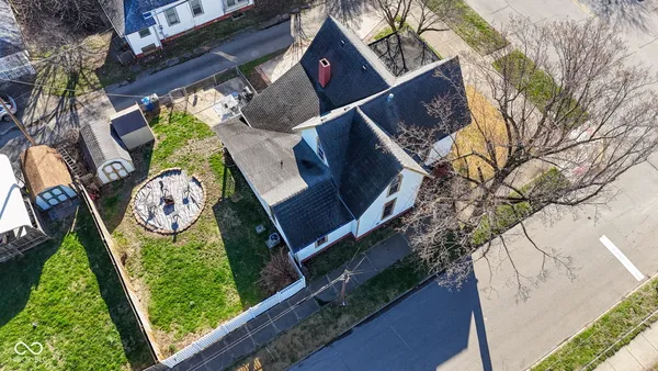 $285,000 | 168 West Broadway Street, Shelbyville, IN 46176