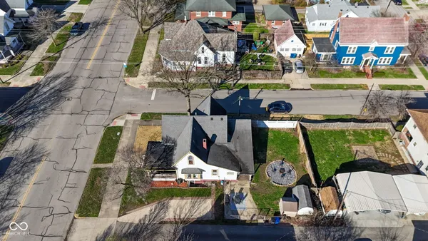 $285,000 | 168 West Broadway Street, Shelbyville, IN 46176