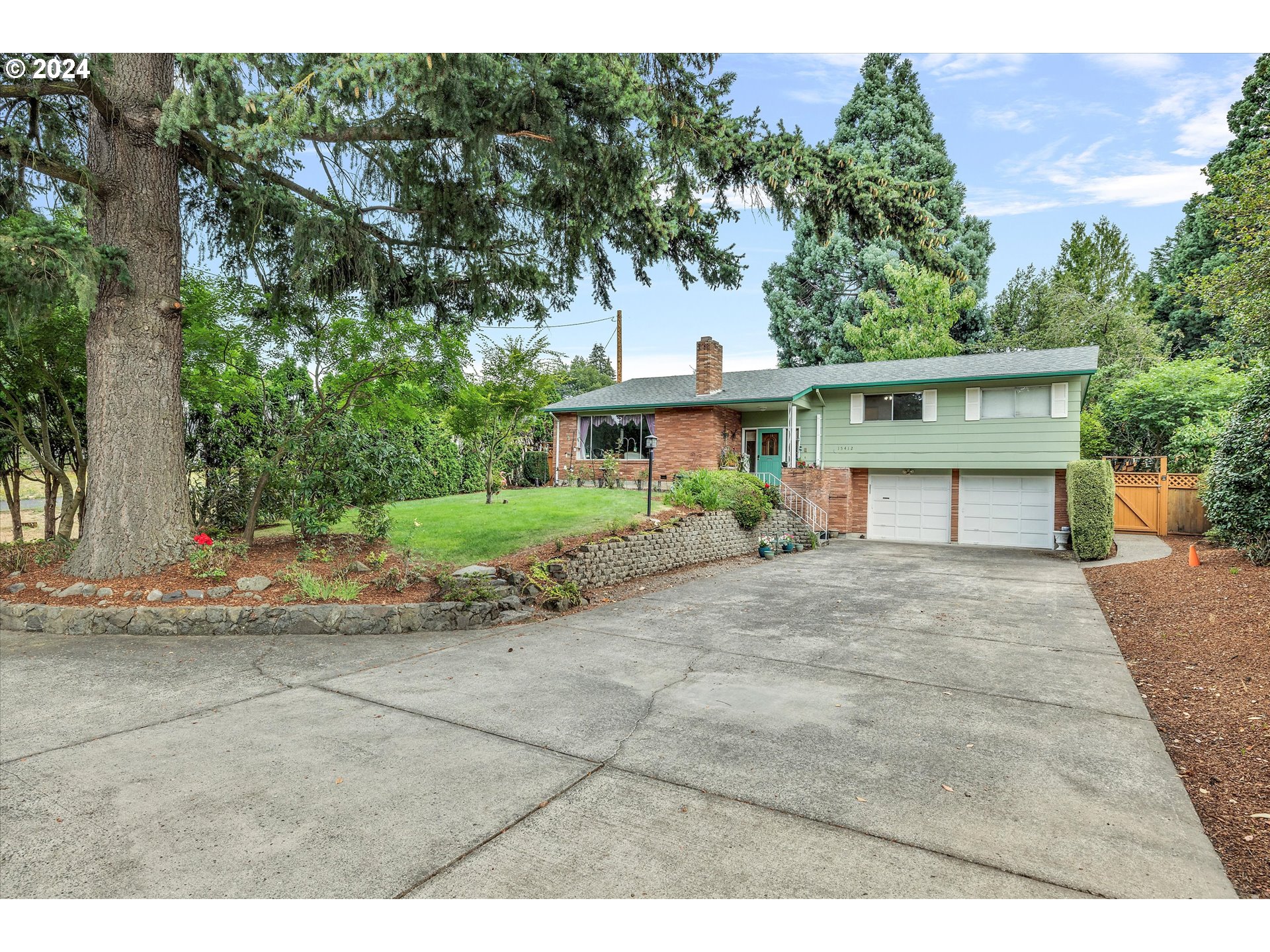 15412 Southeast Oatfield Rd