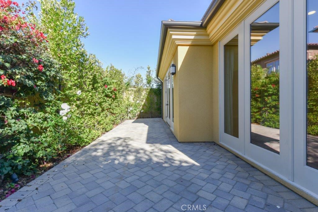 83 Cipresso Irvine, CA 92618 - Photo 12 of 24