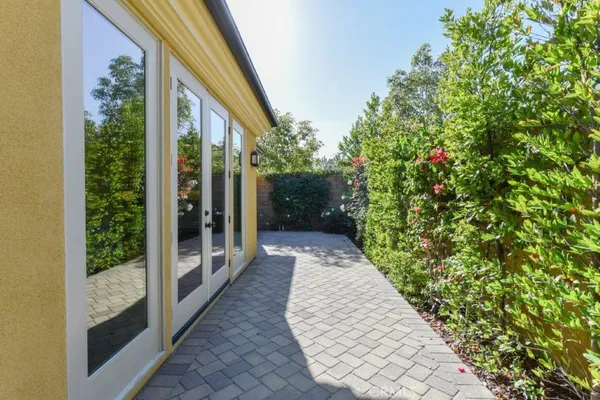 $6,200 | 83 Cipresso, Irvine, CA 92618