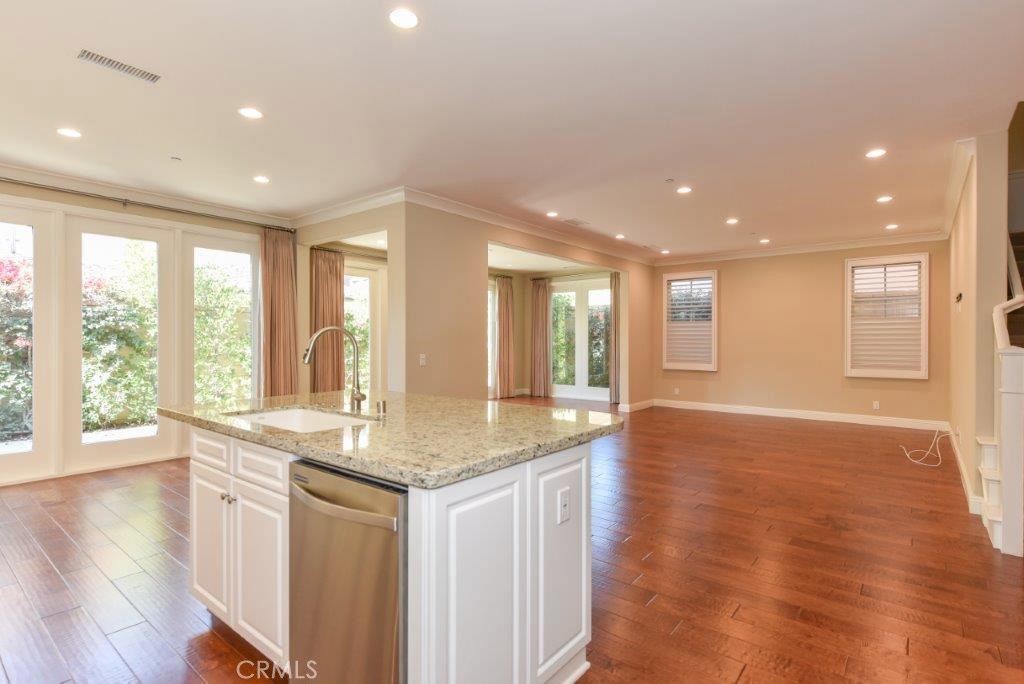 83 Cipresso Irvine, CA 92618 - Photo 2 of 24