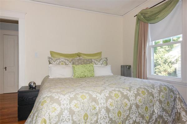 76 Davis Road, Unit 1 Belmont, MA 02478 - Photo 10 of 15 Gallery Image 10