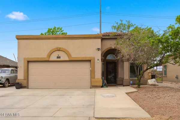 $220,000 | 14329 Desert Orchid Drive, Horizon City, TX 79928