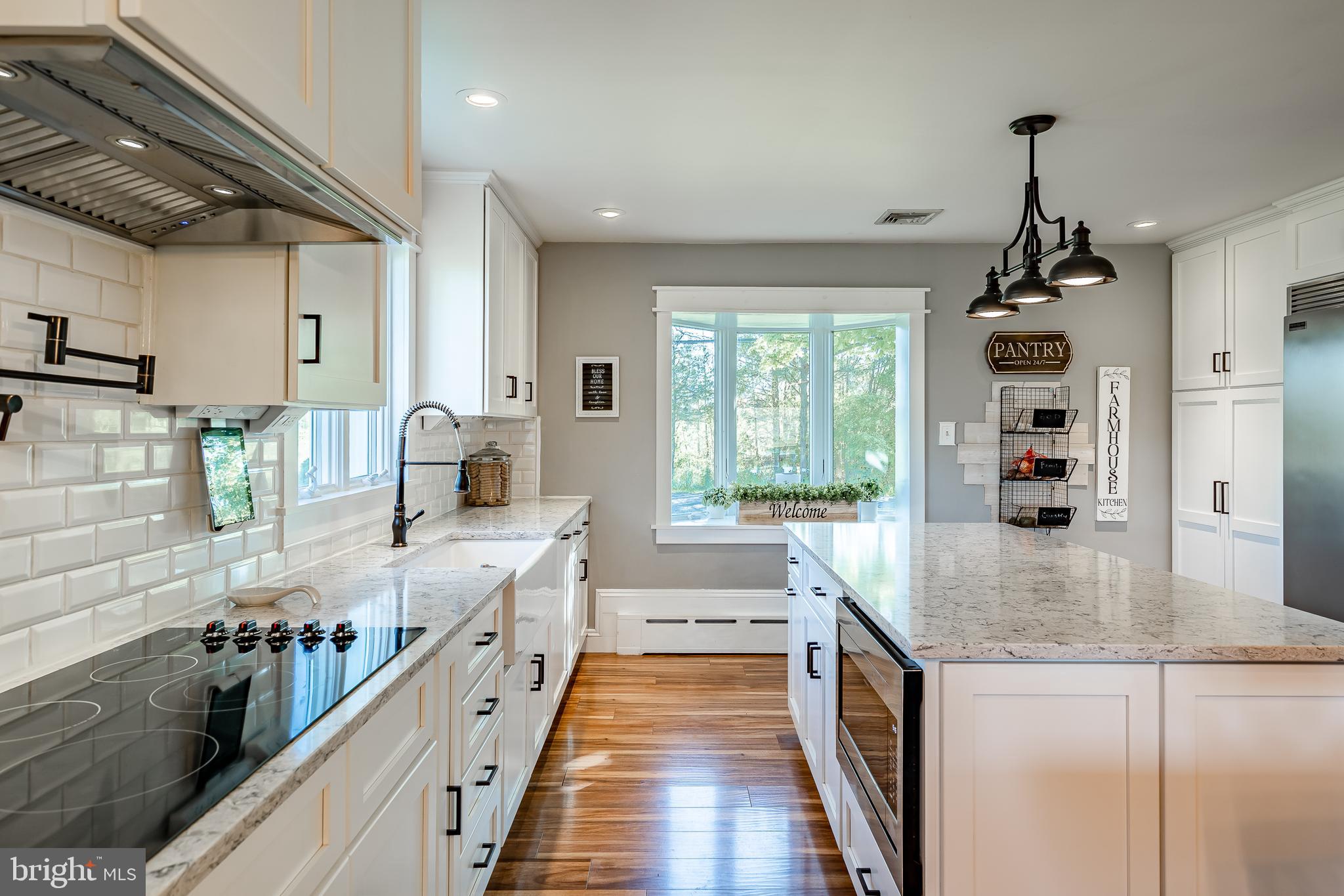 33 Little Road Perkiomenville, PA 18074 - Photo 11 of 52 Totally remodeled kitchen