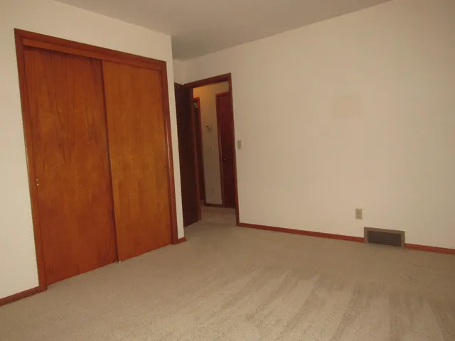 $284,500 | 6 Lakeview Drive, Fulda, MN 56131