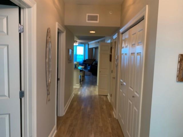 27800 Canal Road, Unit 512 Orange Beach, AL 36561 - Photo 10 of 15 Hallway