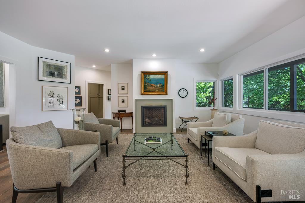 5519 Dry Creek Road Healdsburg, CA 95448 - Photo 10 of 43