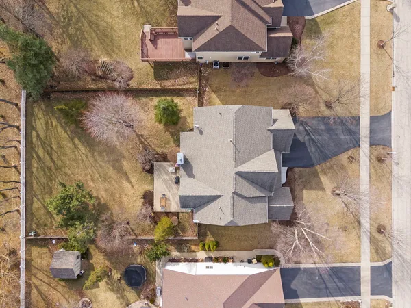 $635,000 | 621 Western Drive, North Aurora, IL 60542