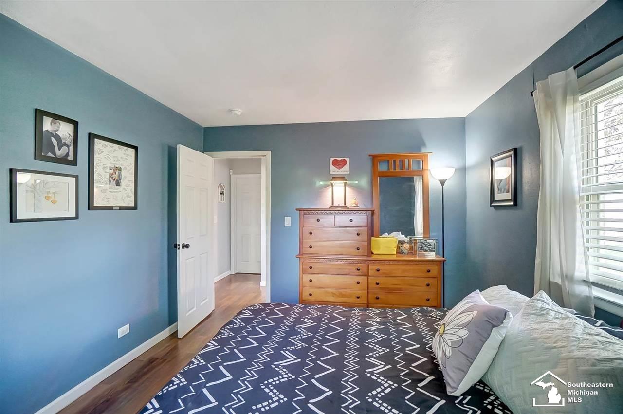 6700 Douglas Road Lambertville, MI 48144 - Photo 29 of 44 50074520-28.JPG