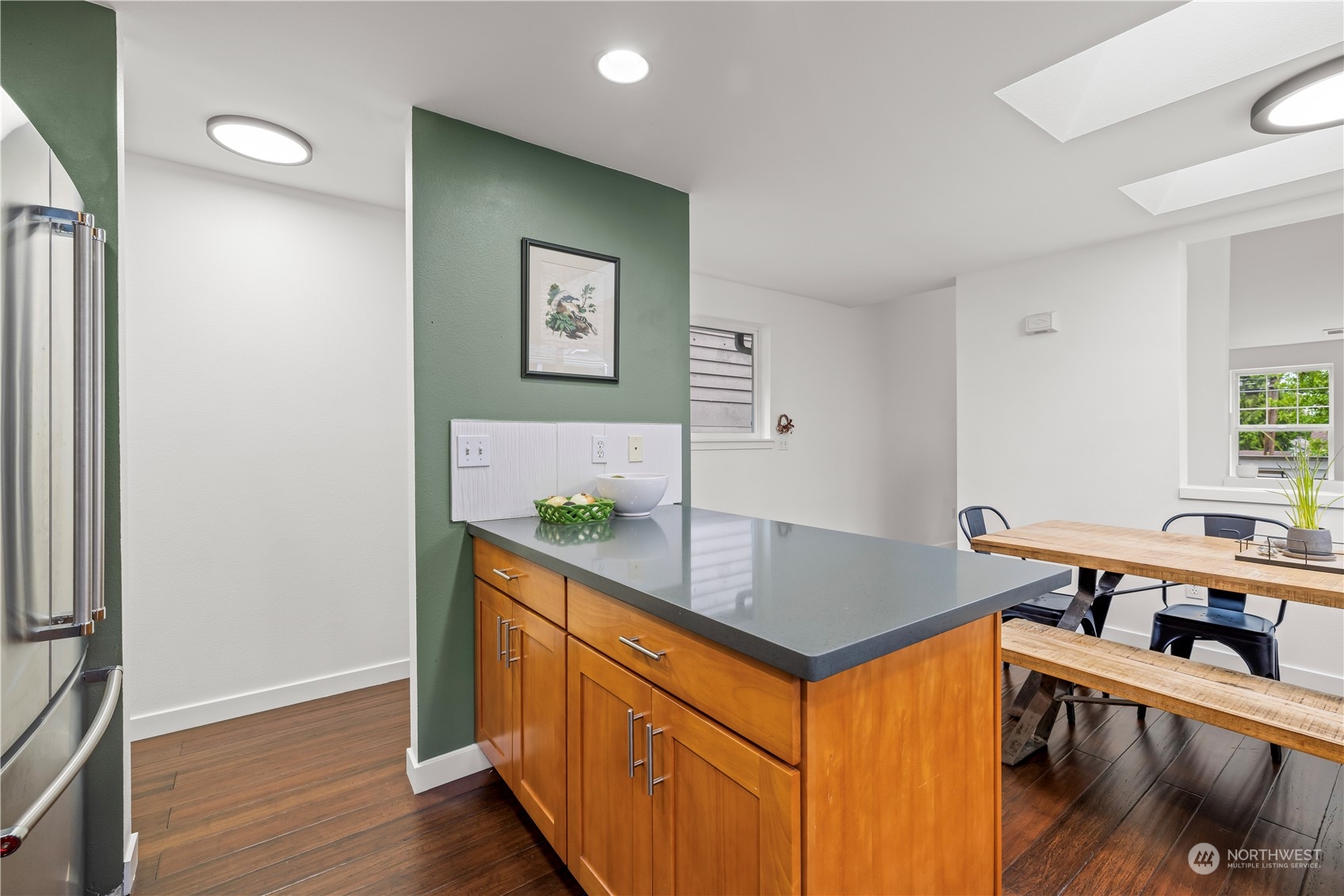 2847 Southwest Dakota Street Seattle, WA 98126 - Photo 17 of 39