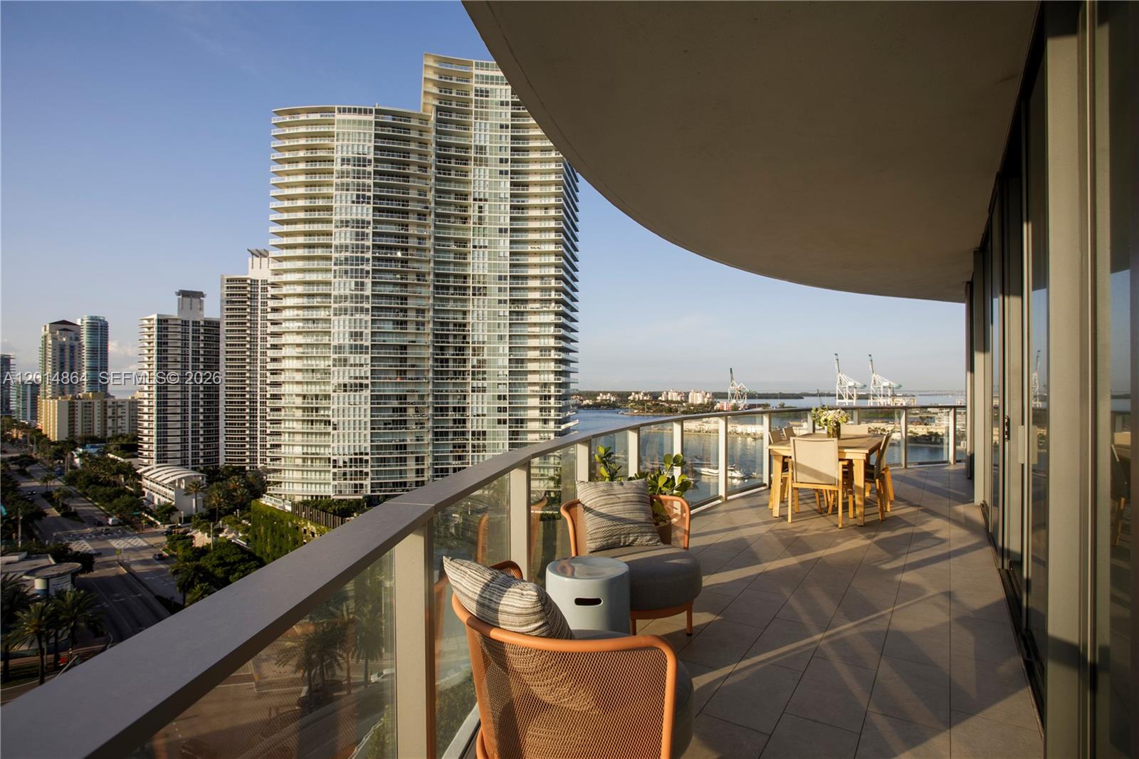 500 Alton Road, Unit 1601 Miami Beach, FL 33139 - Photo 17 of 20 a balcony with city view