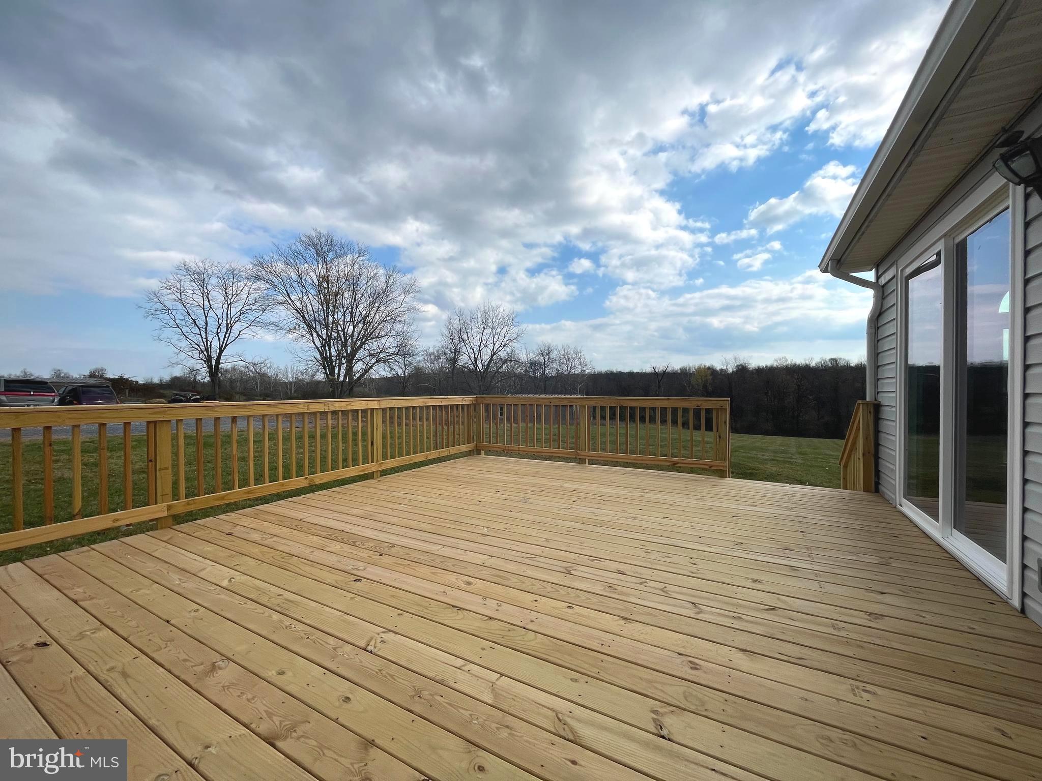 2037 Dominion Road Gerrardstown, WV 25420 - Photo 21 of 27 Deck